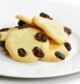 Cookie with butter and raisins