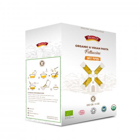 Download Gramigna Pasta Package Mockup : Glossy Transparent Stand ...